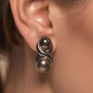 Circa Two Toned Gold Silver Knot Clip on Earrings From Japan